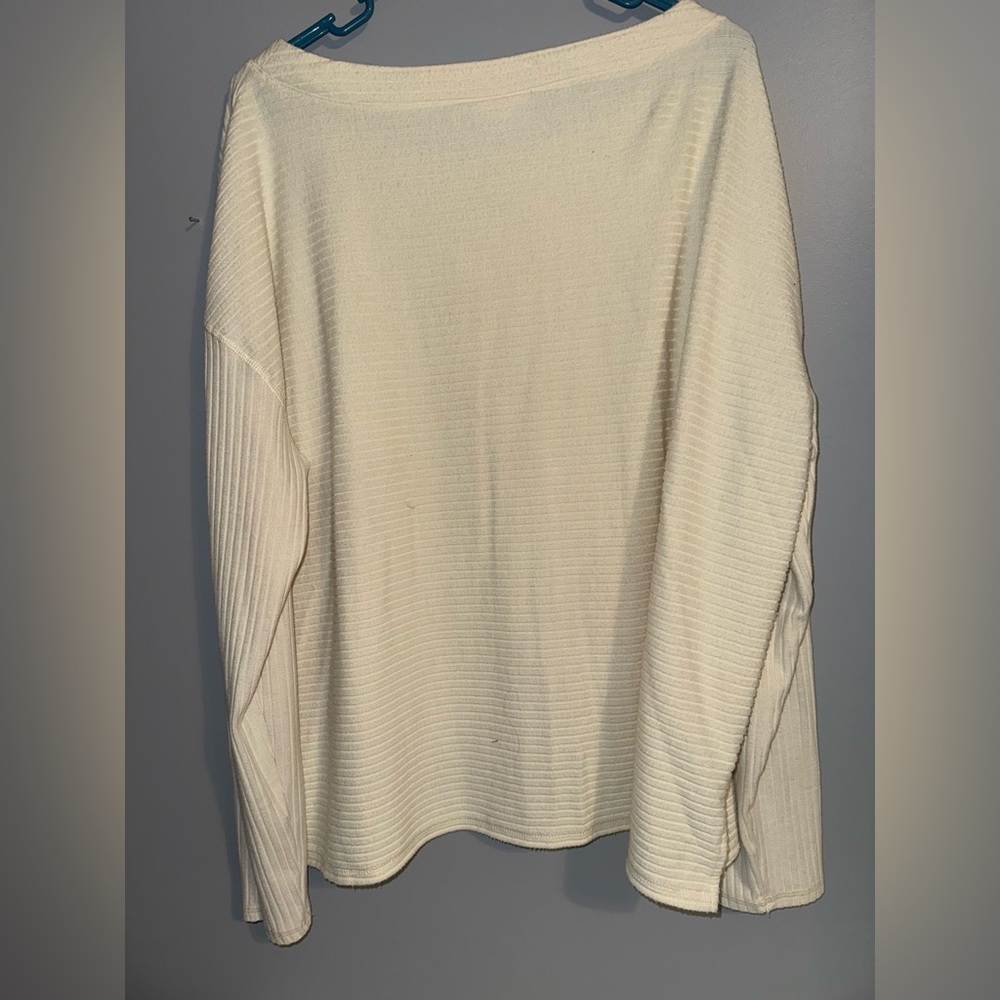 Wonderly Studio Ivory Ribbed Top - Picture 4 of 4